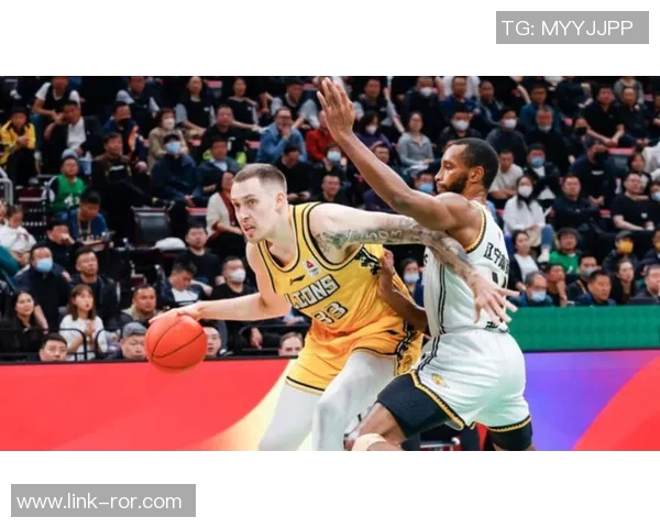 拉加贝尔认为独行侠应为布泽尔摆烂弗拉格与他搭档将更具竞争力